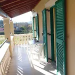 Katsaros &