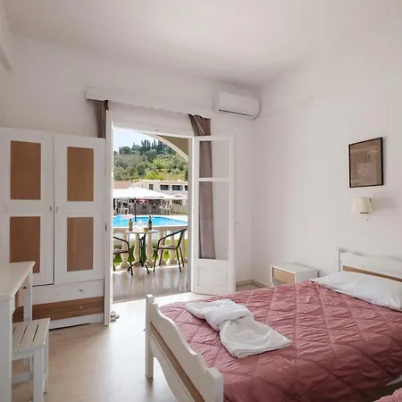 Katsaros & Aparthotel