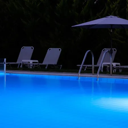 Apartmanhotel Katsaros & 4*