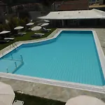 Katsaros & Ξενοδοχείο με διαμερίσματα 4*