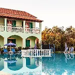 Katsaros & 4* Σιδάρι