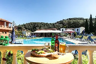 Katsaros & Aparthotel